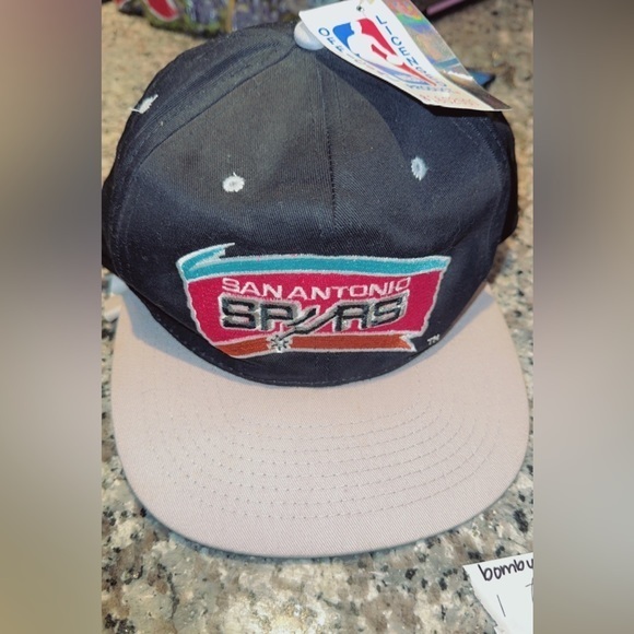 Vintage San Antonio Spurs AJD Licensed NFL Rare Green Bill SnapbackHat 90s Tags - Picture 9 of 16